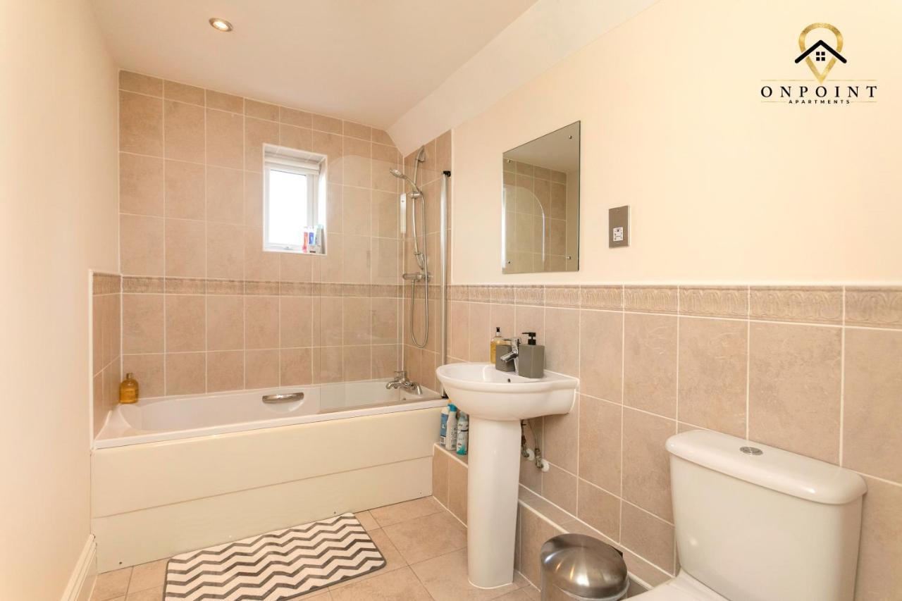✰Onpoint -Large 2 Bedroom Apt With Parking!✰ Nottingham Exterior photo